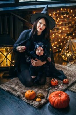 Mother and child in costume